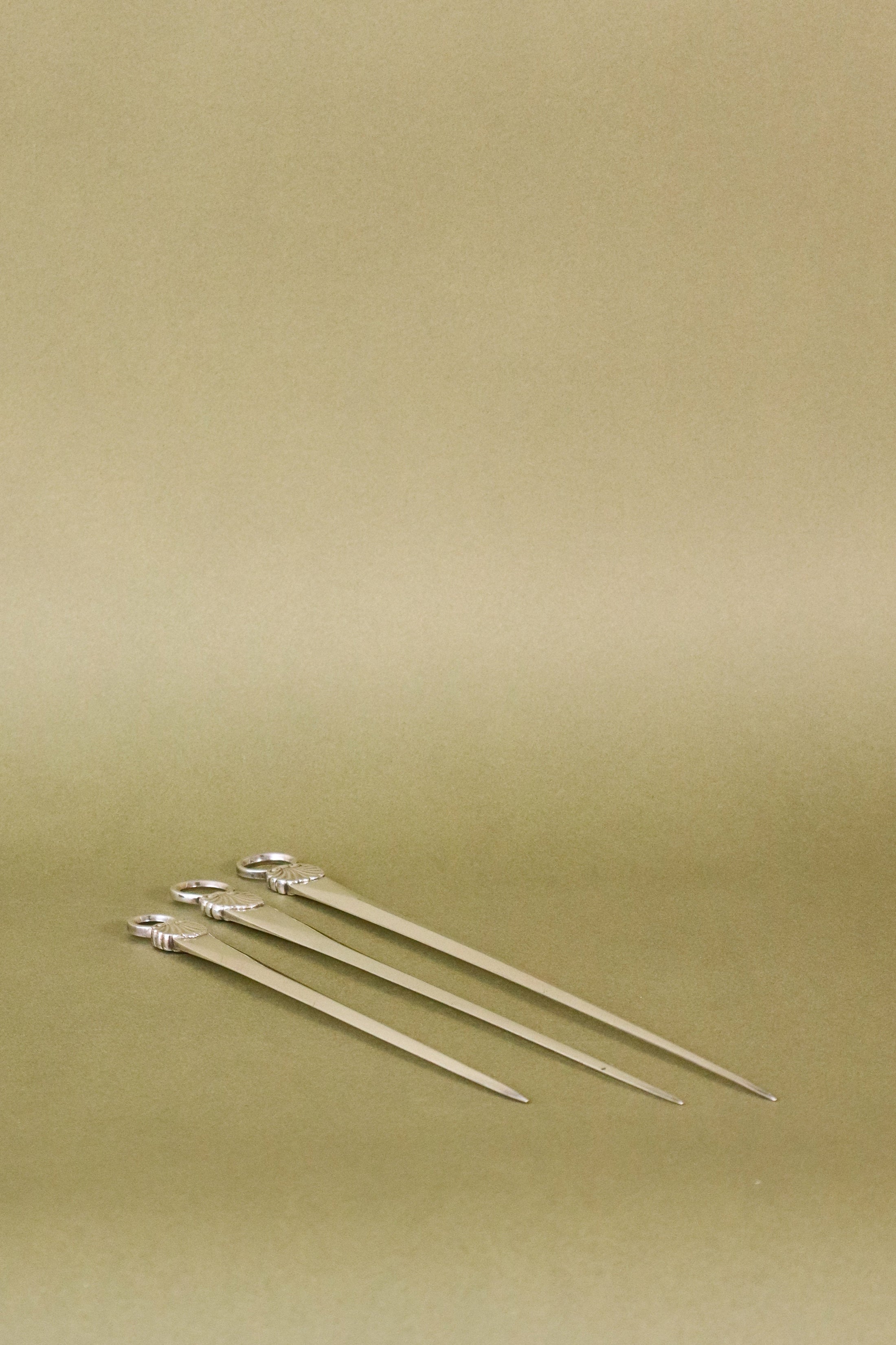 Silver Plate on Brass Letter Opener – William Hutton & Sons, Sheffield, England (c. 1902)