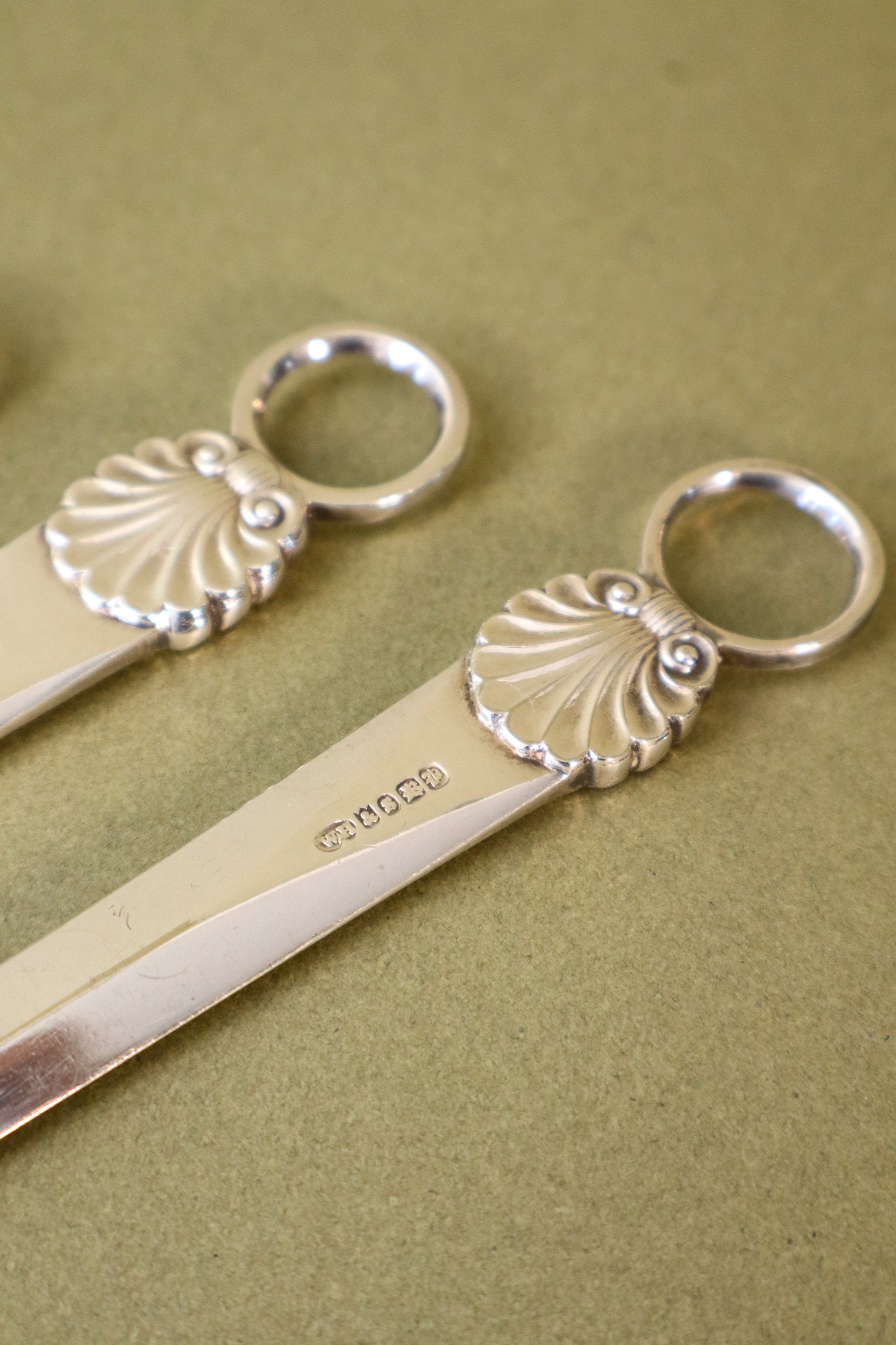 Silver Plate on Brass Letter Opener – William Hutton & Sons, Sheffield, England (c. 1902)