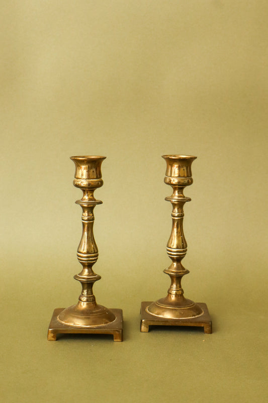 PAIR English Brass Candlesticks | 6.5”H
