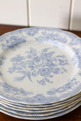 Load image into Gallery viewer, SET of 6 Antique Asiatic Pheasant Dinner Plates 10.5”
