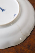 Load image into Gallery viewer, PAIR OF Meissen Blue Onion Saucer w. Scallop Edge (c. 1861) 6”
