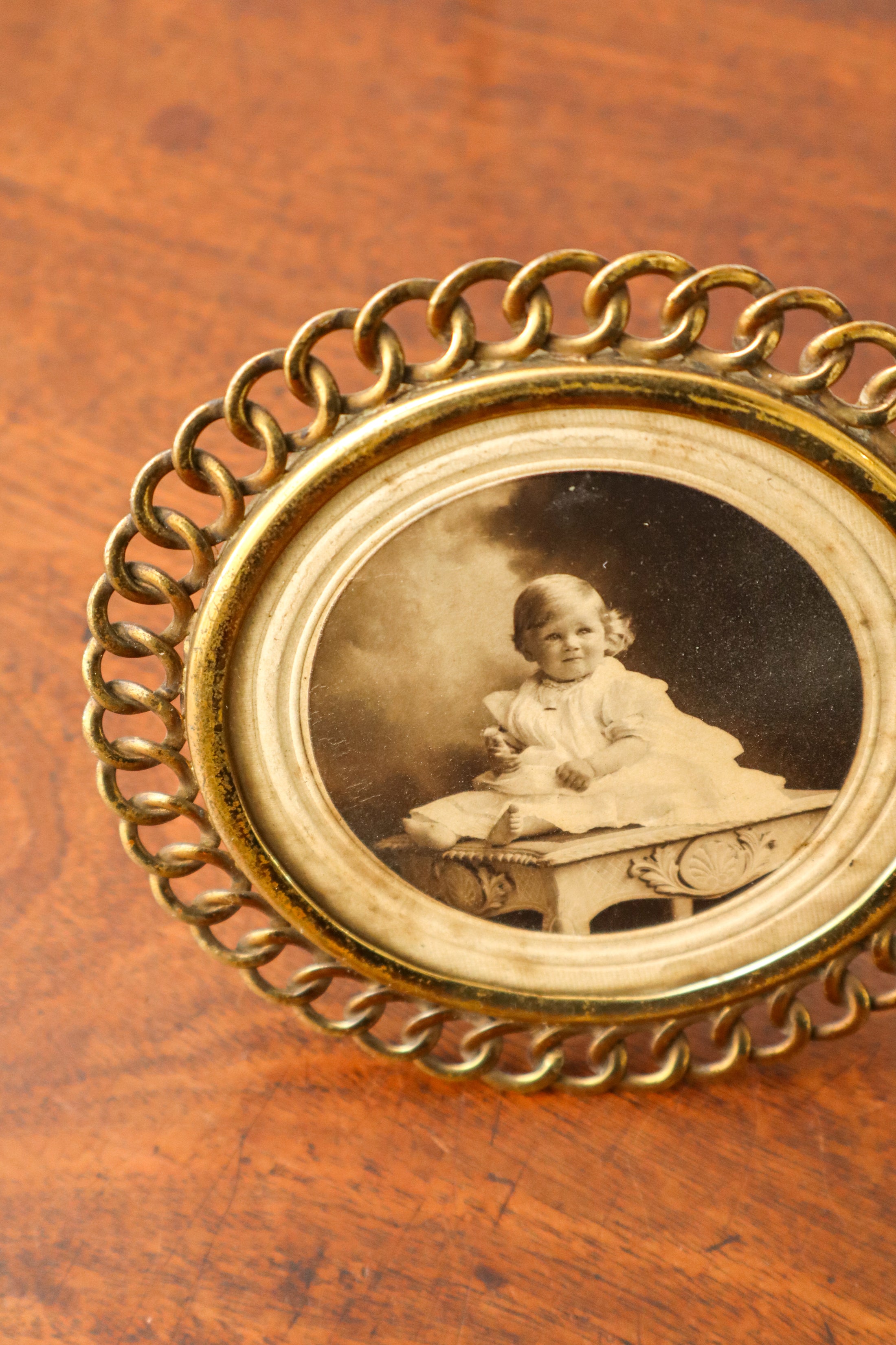 Antique French Brass Tabletop Chain-Link Picture Frame