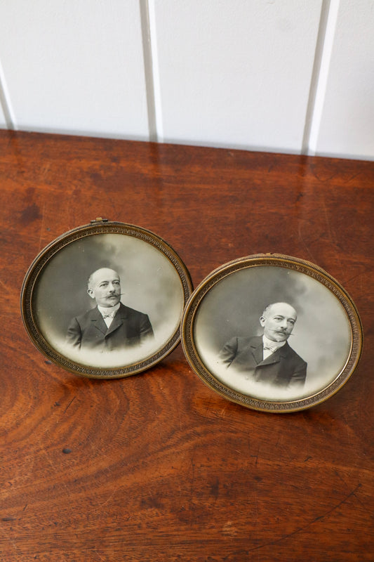 Petite French Brass Circle Frame (Tabletop)