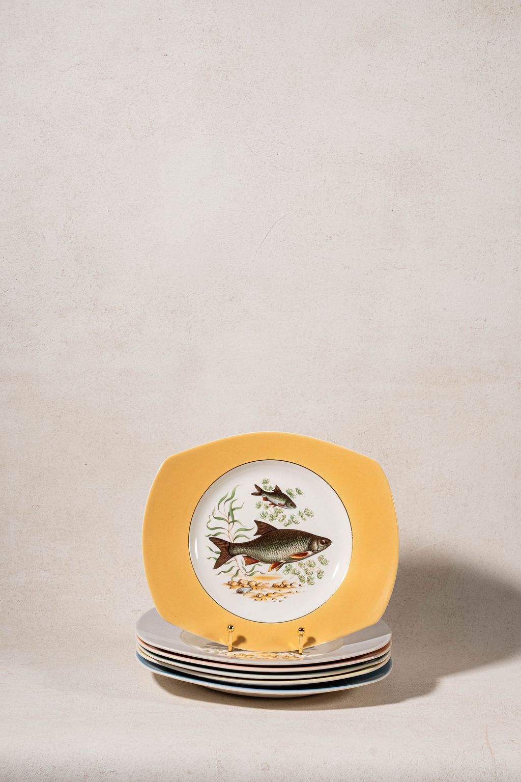SET Of 6 Fish Plates with Colored Rims by Figgio Flint Norway (1960s)