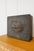 Load image into Gallery viewer, Vintage Brass Box Depicting a Hound
