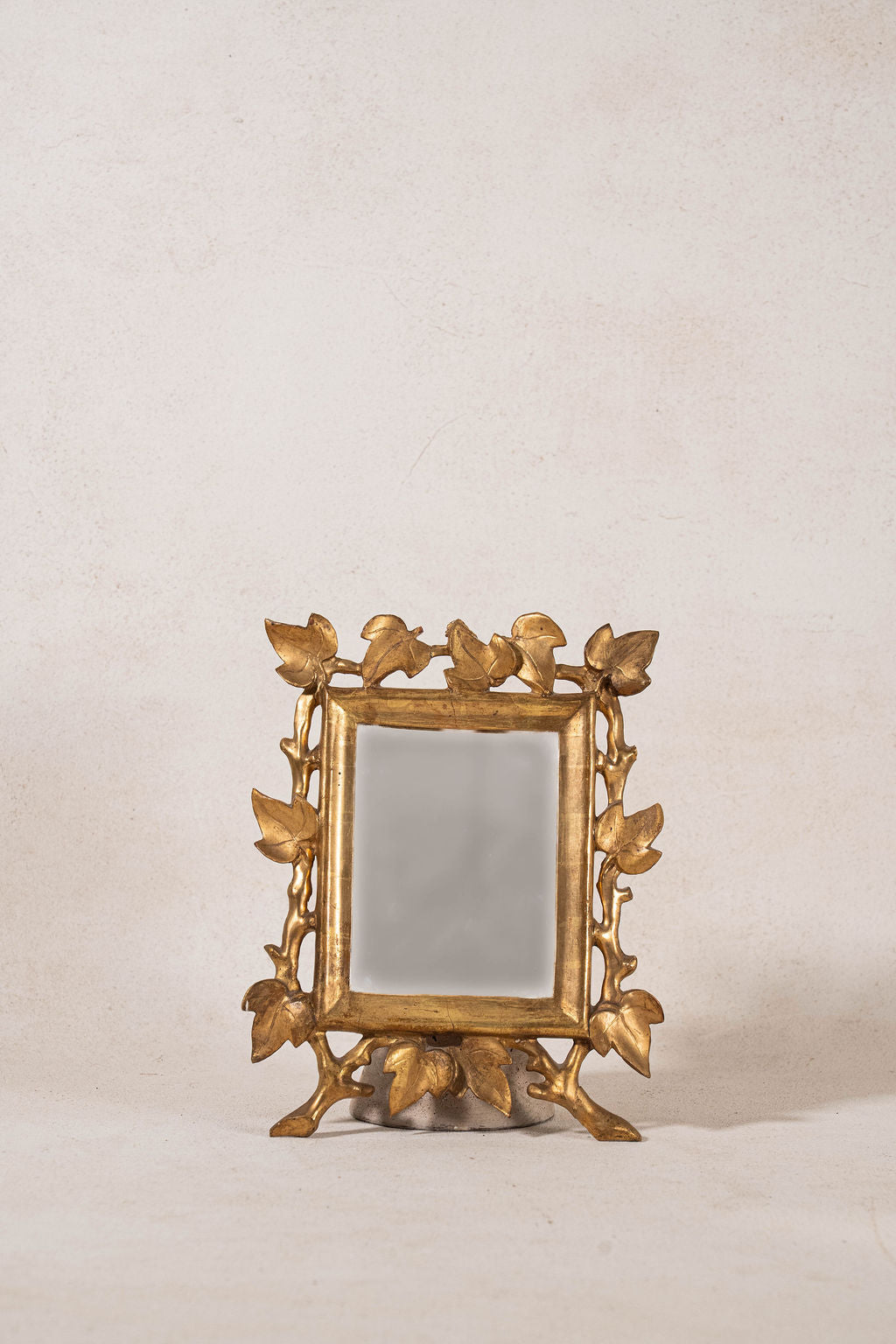 Petite Carved Leaf Giltwood Mirror