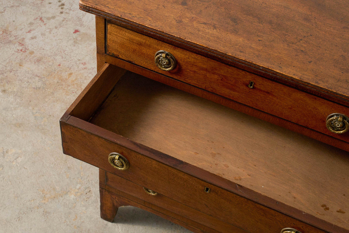 19th Century English 4-Drawer Mahogany Chest with Laurel Ring Pulls