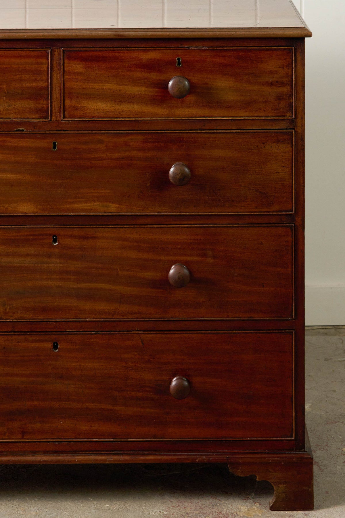Georgian Mahogany Two Over Three Chest with Wooden Knobs