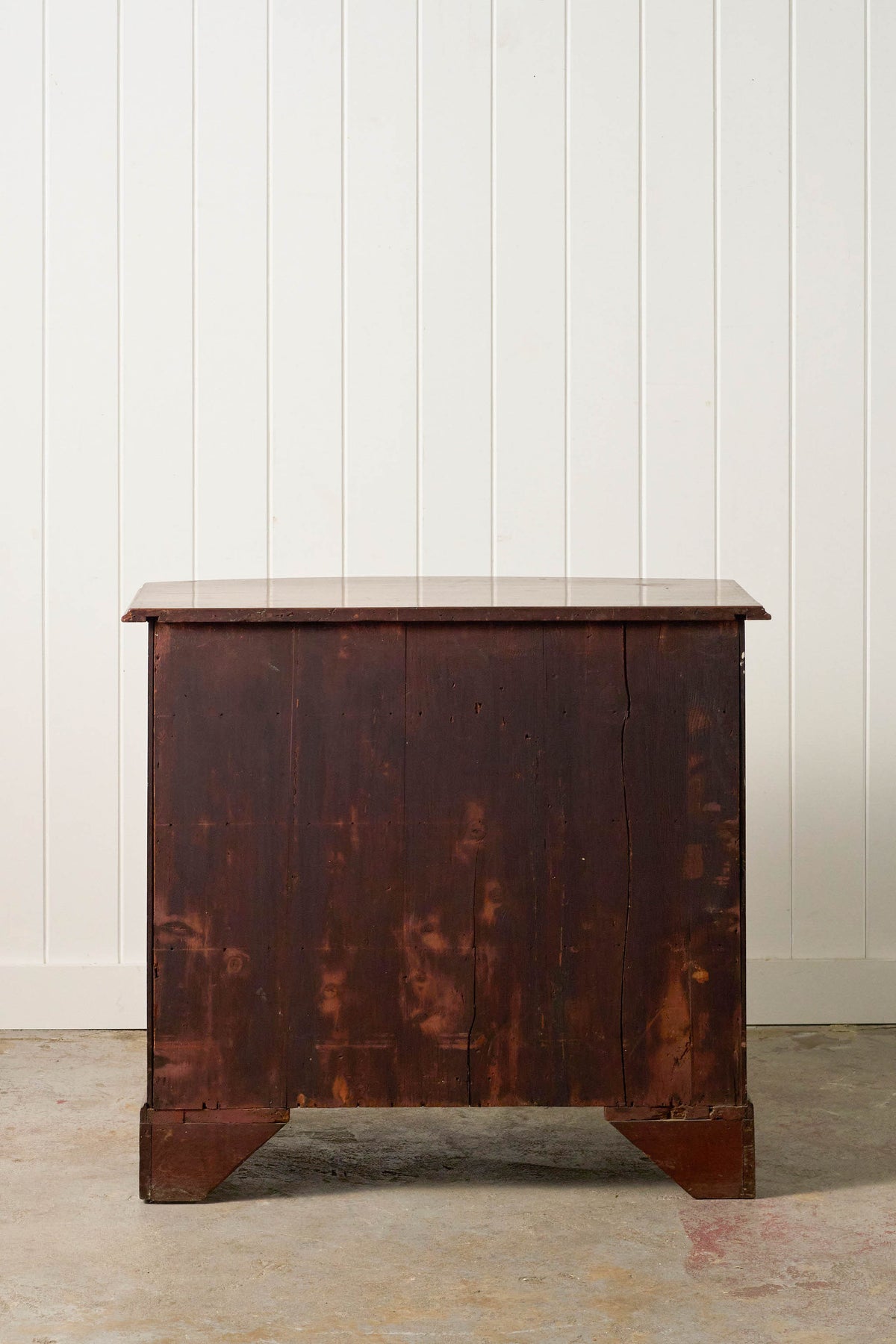 19th Century English Walnut Bow Front 4-Drawer Chest on Bracket Feet