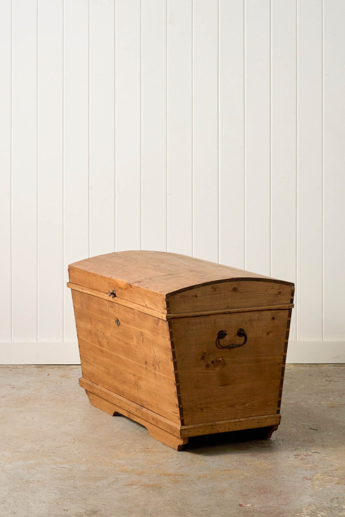 19th Century English Pine Dome Top Blanket Chest