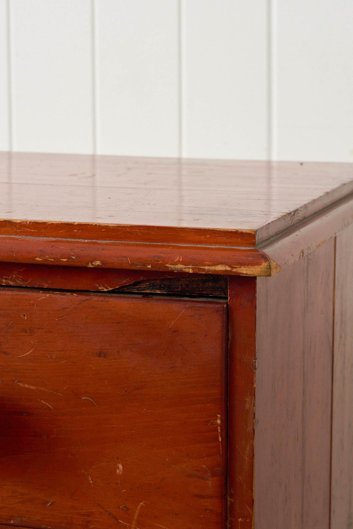 Victorian Pine Chest with Original Patina with Contrast Knobs