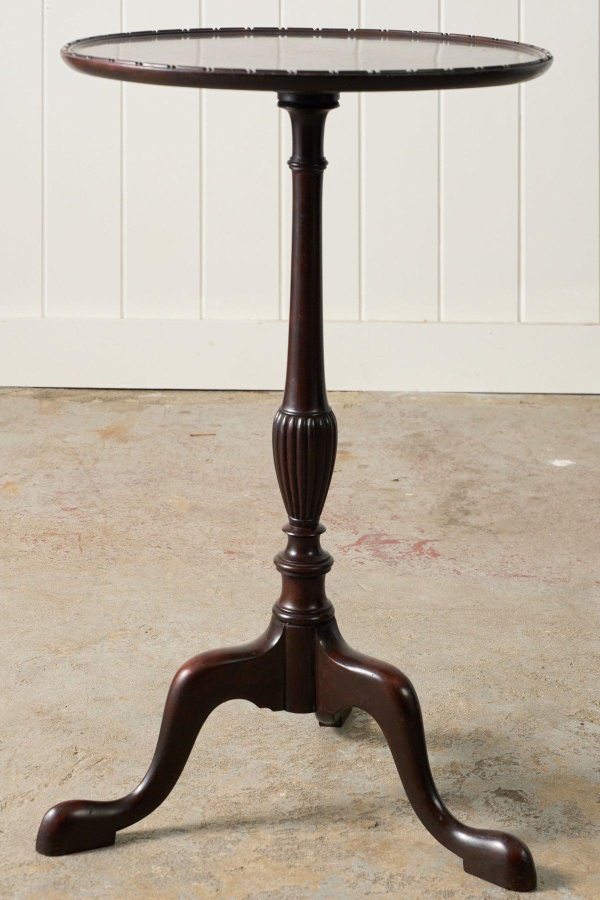 Antique Mahogany Tripod Tea Table With Beaded Lip Detail
