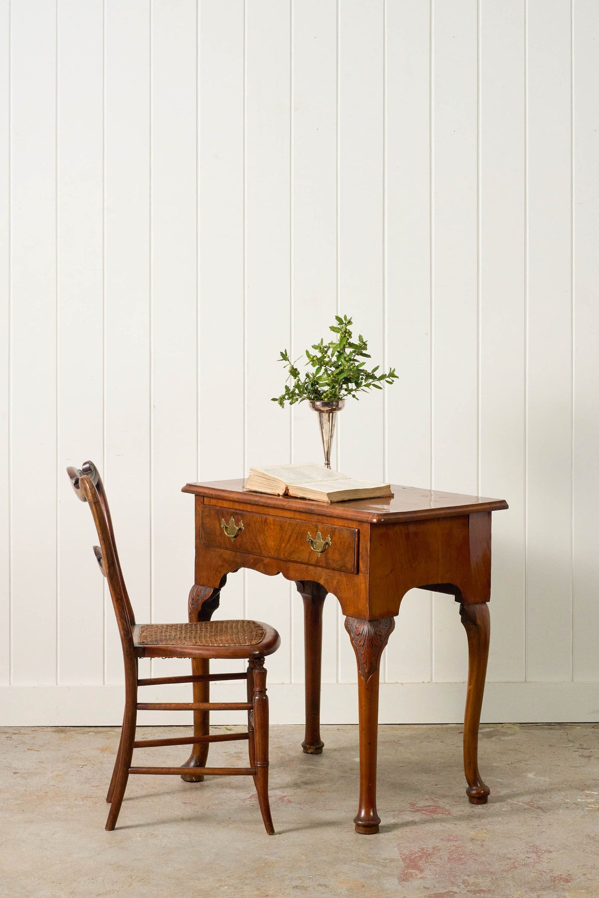 Single Drawer Georgian Mahogany & Walnut Low Boy With Cabriole Legs