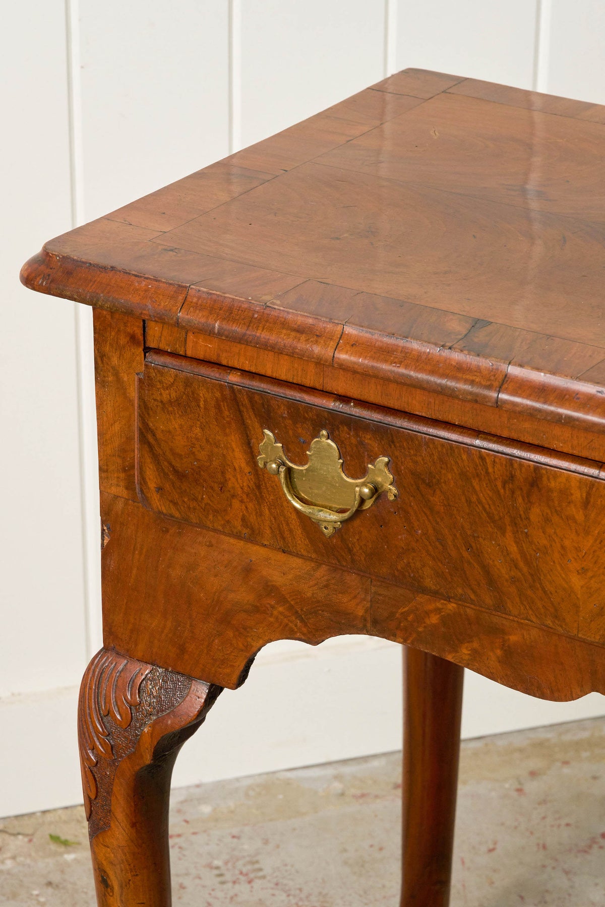 Single Drawer Georgian Mahogany & Walnut Low Boy With Cabriole Legs