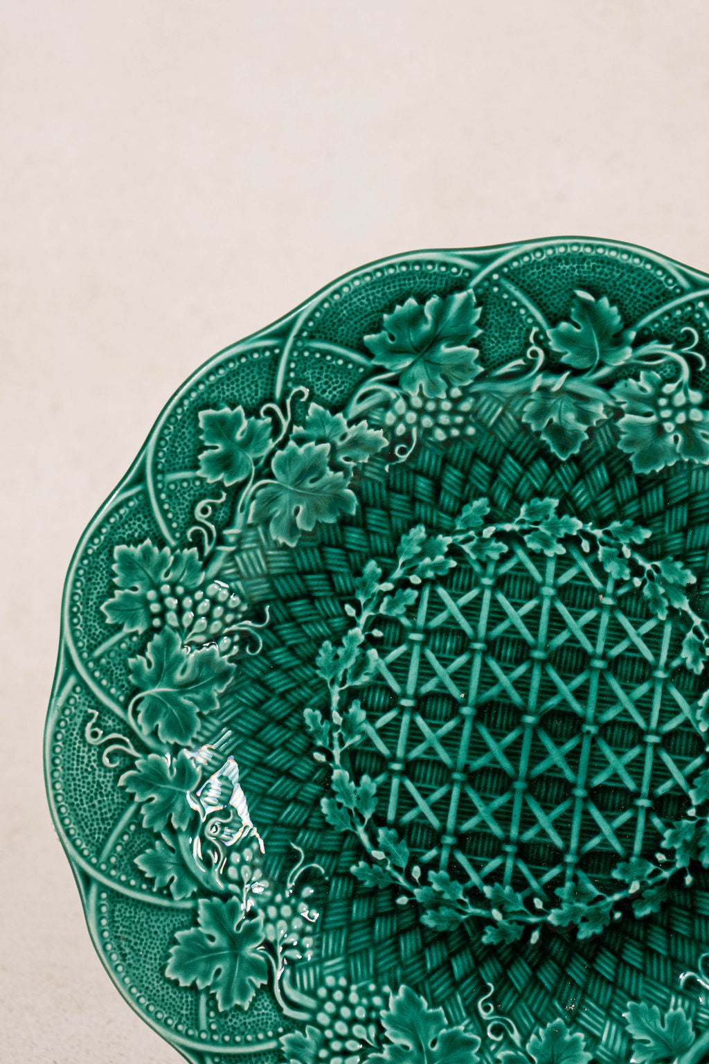 Antique Wedgwood Majolica Green Grape & Vine Plate
