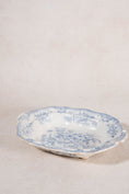 Load image into Gallery viewer, Lidded Antique Asiatic Pheasant Tureen (No. 2)
