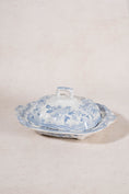 Load image into Gallery viewer, Lidded Antique Asiatic Pheasant Tureen (No. 2)

