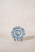 Load image into Gallery viewer, Antique Meissen Blue Onion 6.5" Plate
