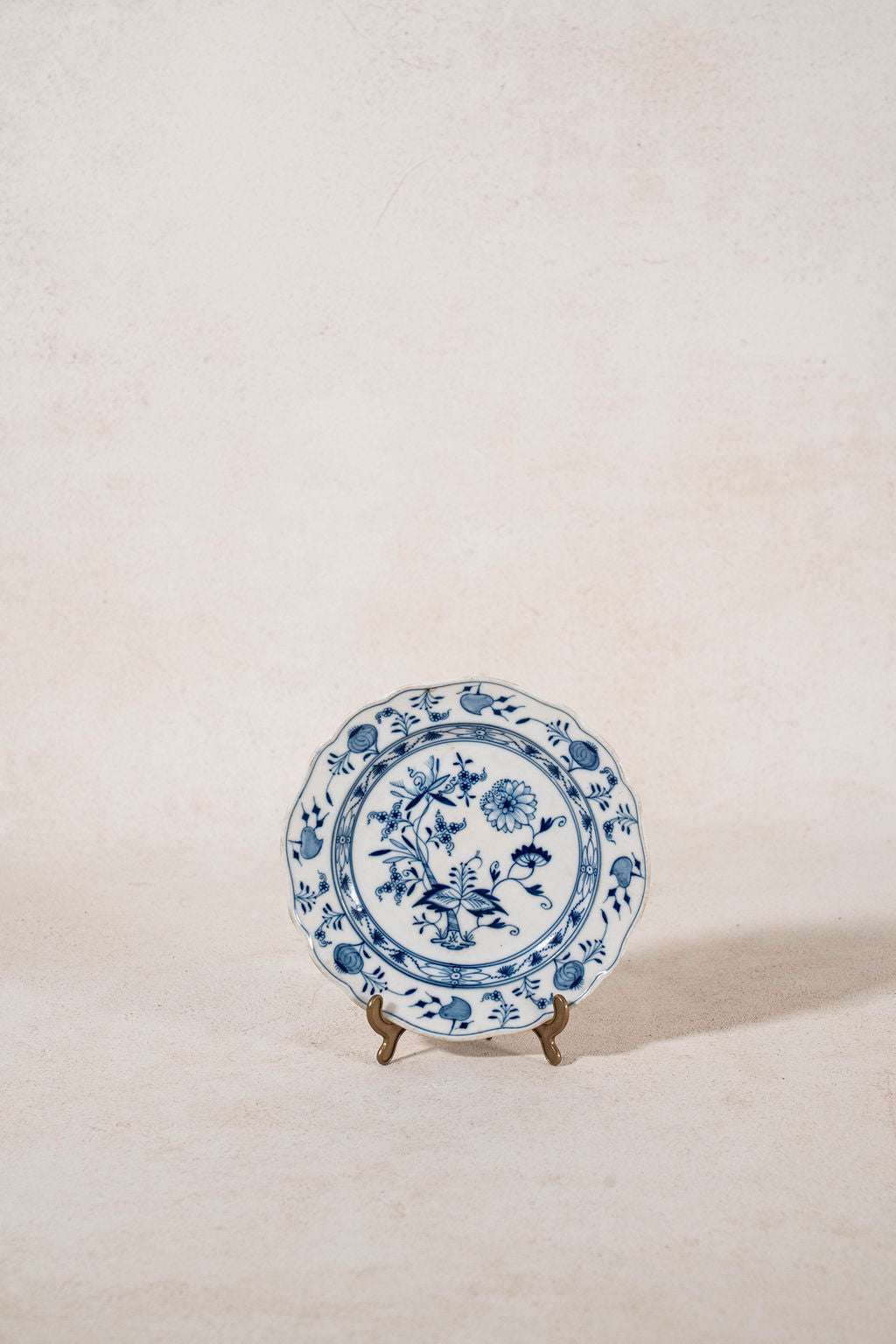 Antique Meissen Blue Onion 6.5" Plate