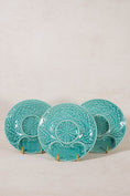 Load image into Gallery viewer, Vintage French Majolica Seafoam Artichoke Plate
