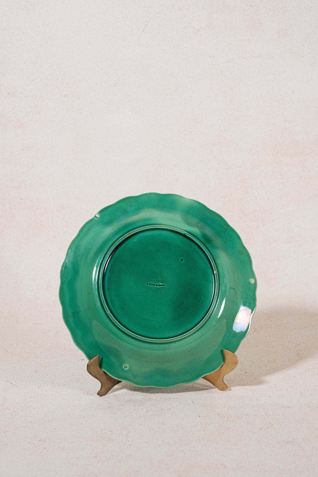 Antique Wedgwood Green Majolica Sunflower Plate | Paler Glazing in Color