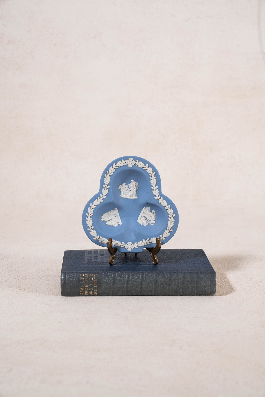 Wedgwood Jasperware Blue Club Clover Dish with Box