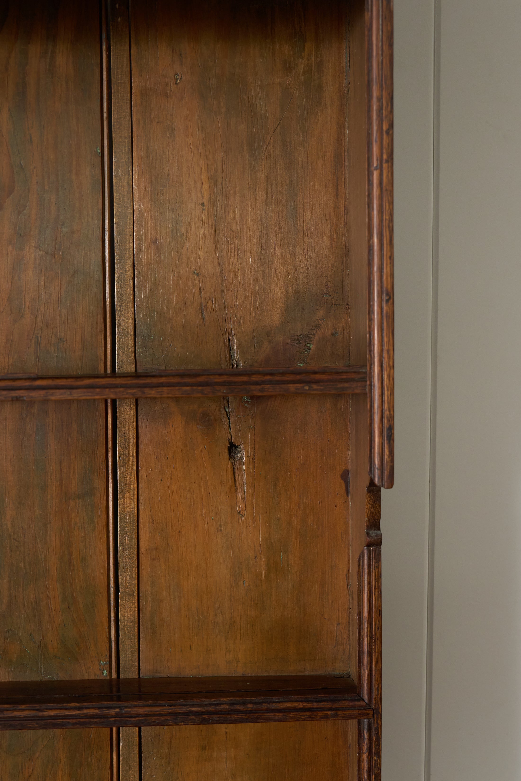 18th Century Oak Buffet + Plate Rack With Inlay Keyholes