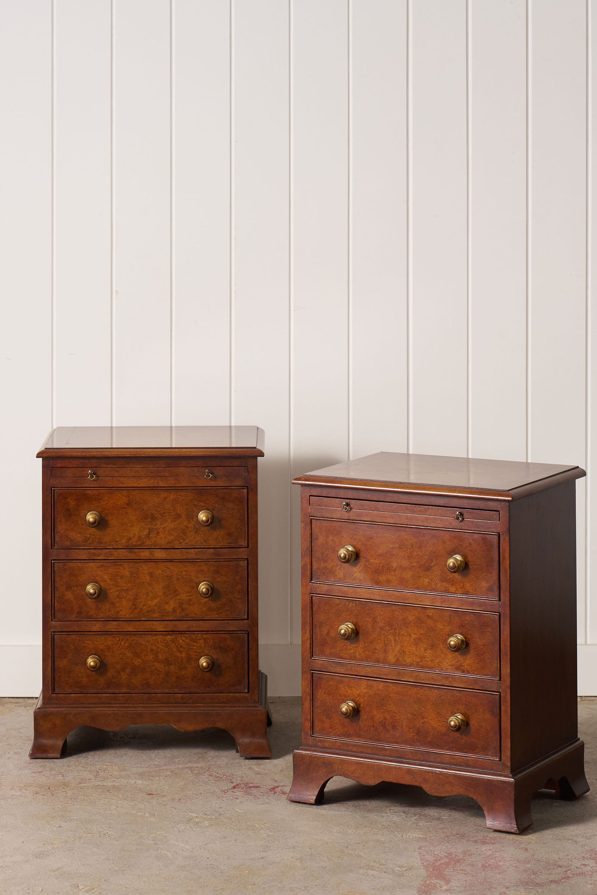PAIR Of Georgian Style Burl Bedside Chests