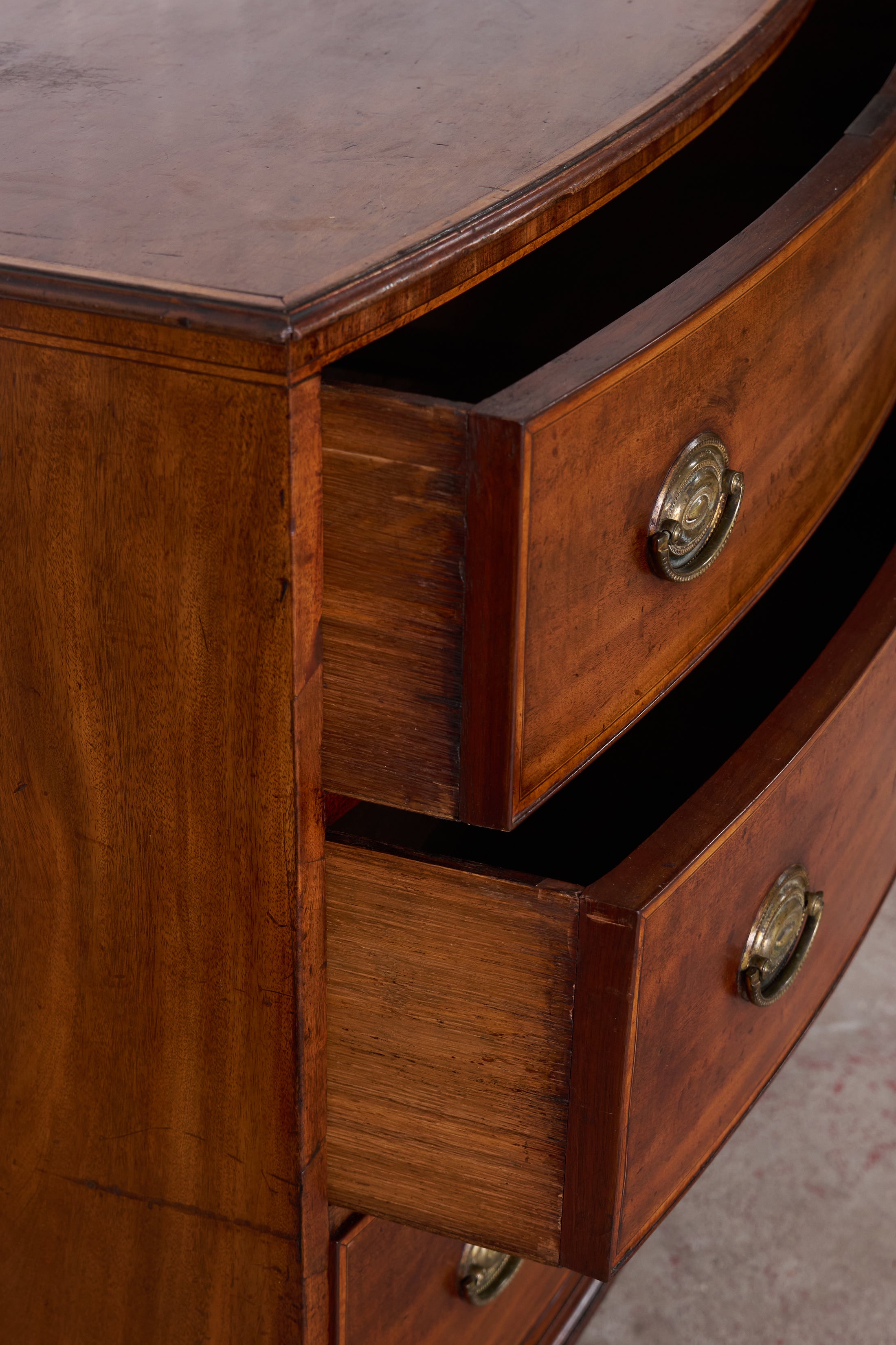 Early 19th Century Mahogany Inlaid Bowfront Chest