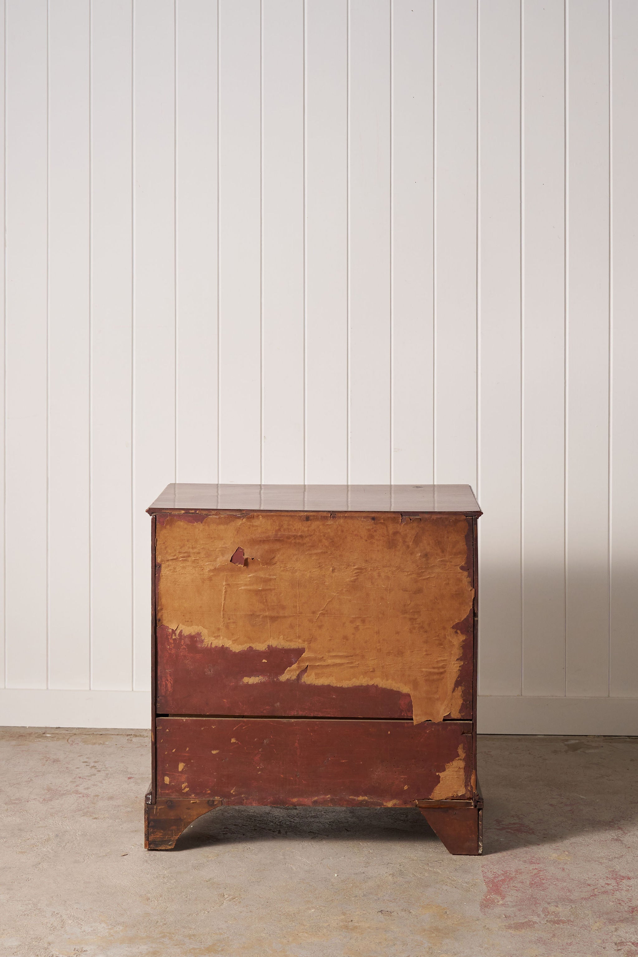 Mahogany Small Four Height Chest (Original Brass Swan Handles)