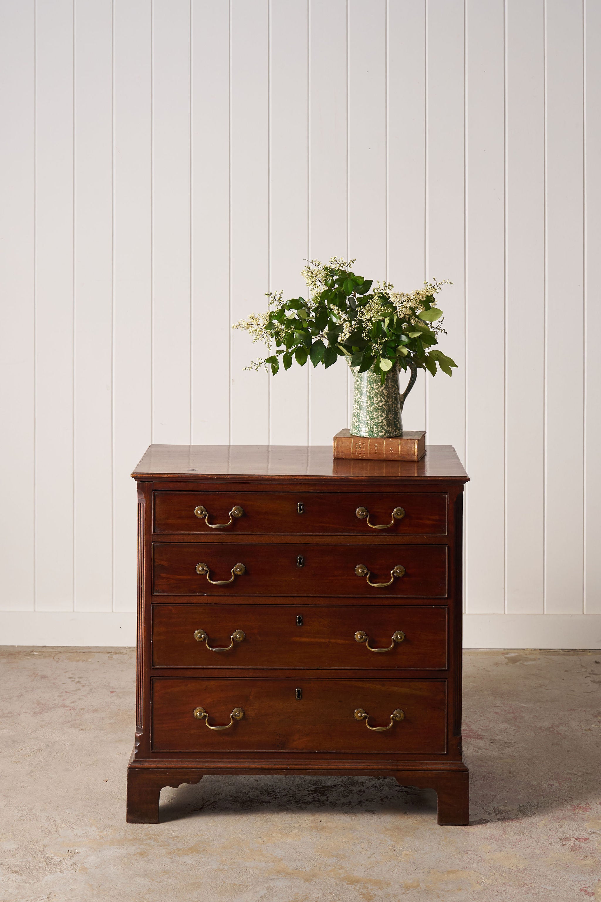 Mahogany Small Four Height Chest (Original Brass Swan Handles)
