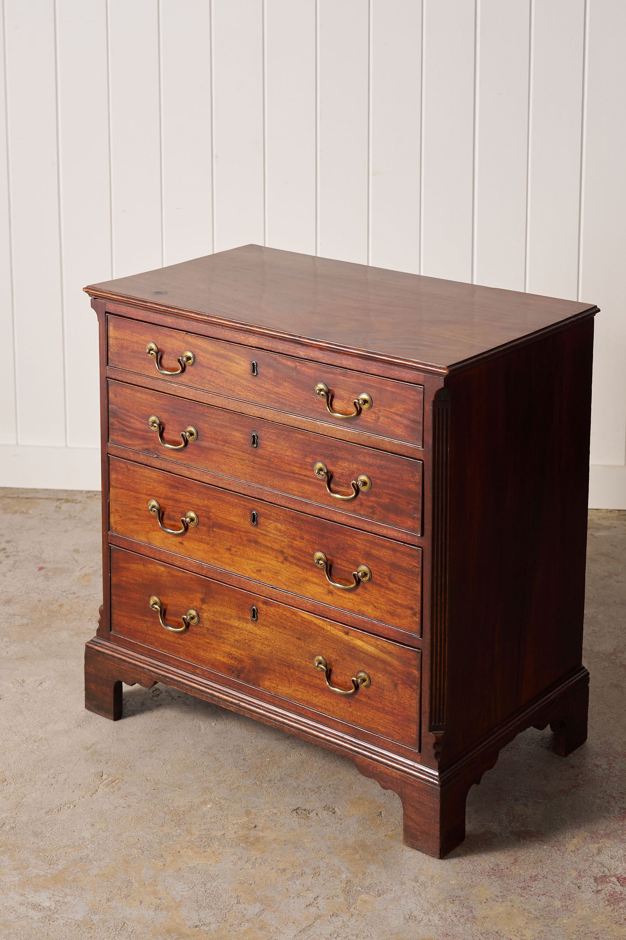 Mahogany Small Four Height Chest (Original Brass Swan Handles)