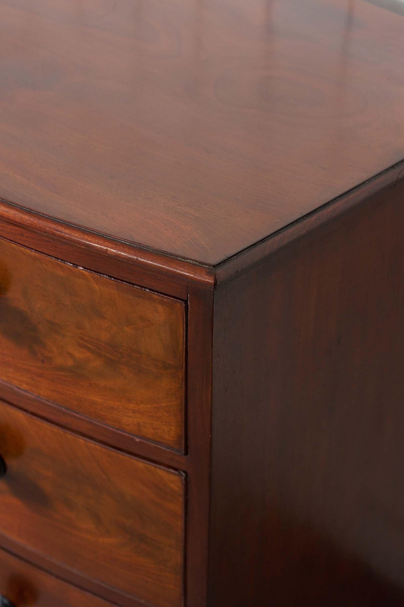 3 Drawer Mahogany Bowfront Chest With Wooden Knobs (c. 1830)