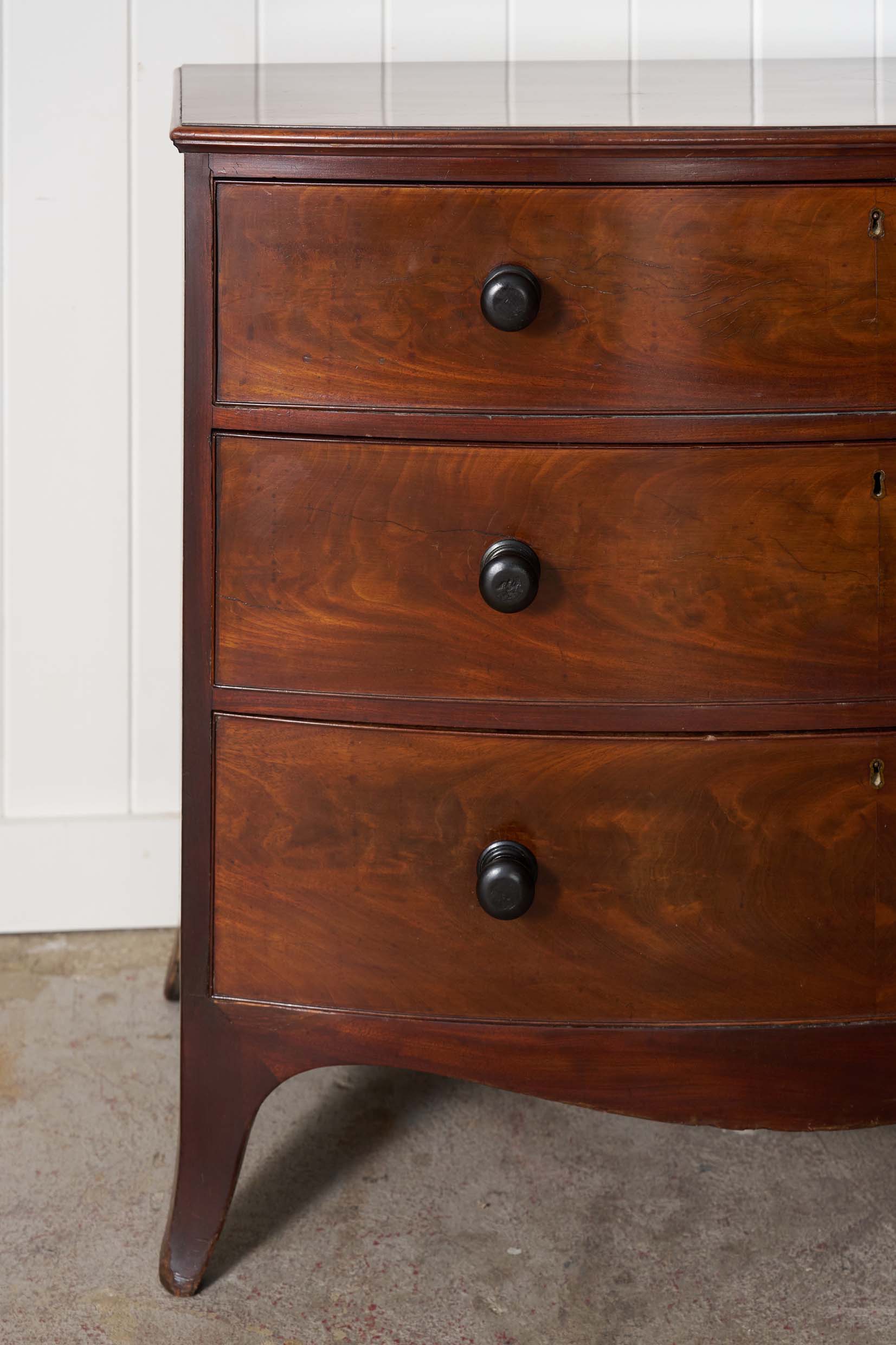 3 Drawer Mahogany Bowfront Chest With Wooden Knobs (c. 1830)