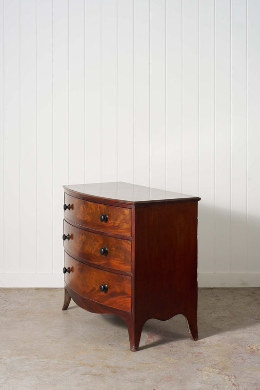 3 Drawer Mahogany Bowfront Chest With Wooden Knobs (c. 1830)