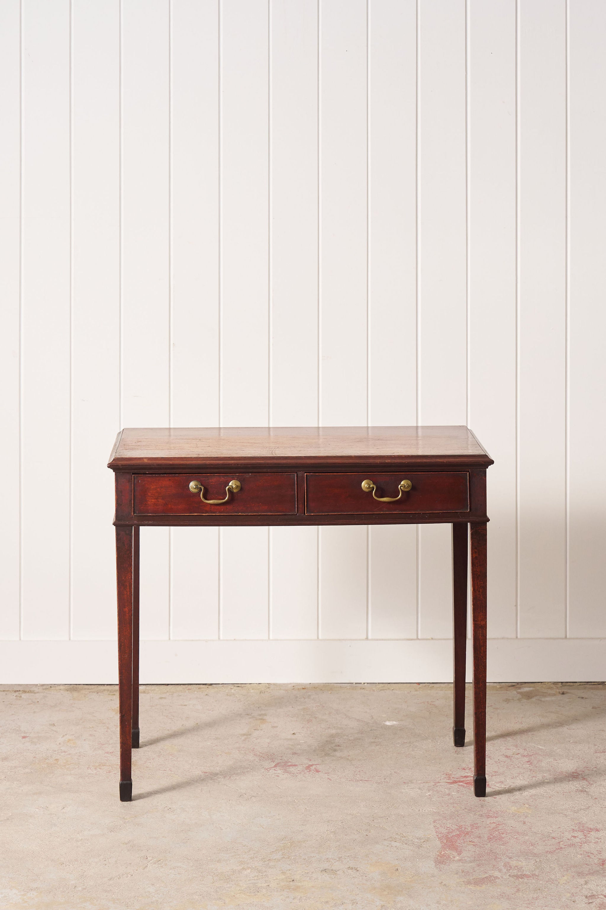 18th Century Georgian Mahogany Two Drawer Desk With Square Tapered Legs and Spade Feet (c. 1790)