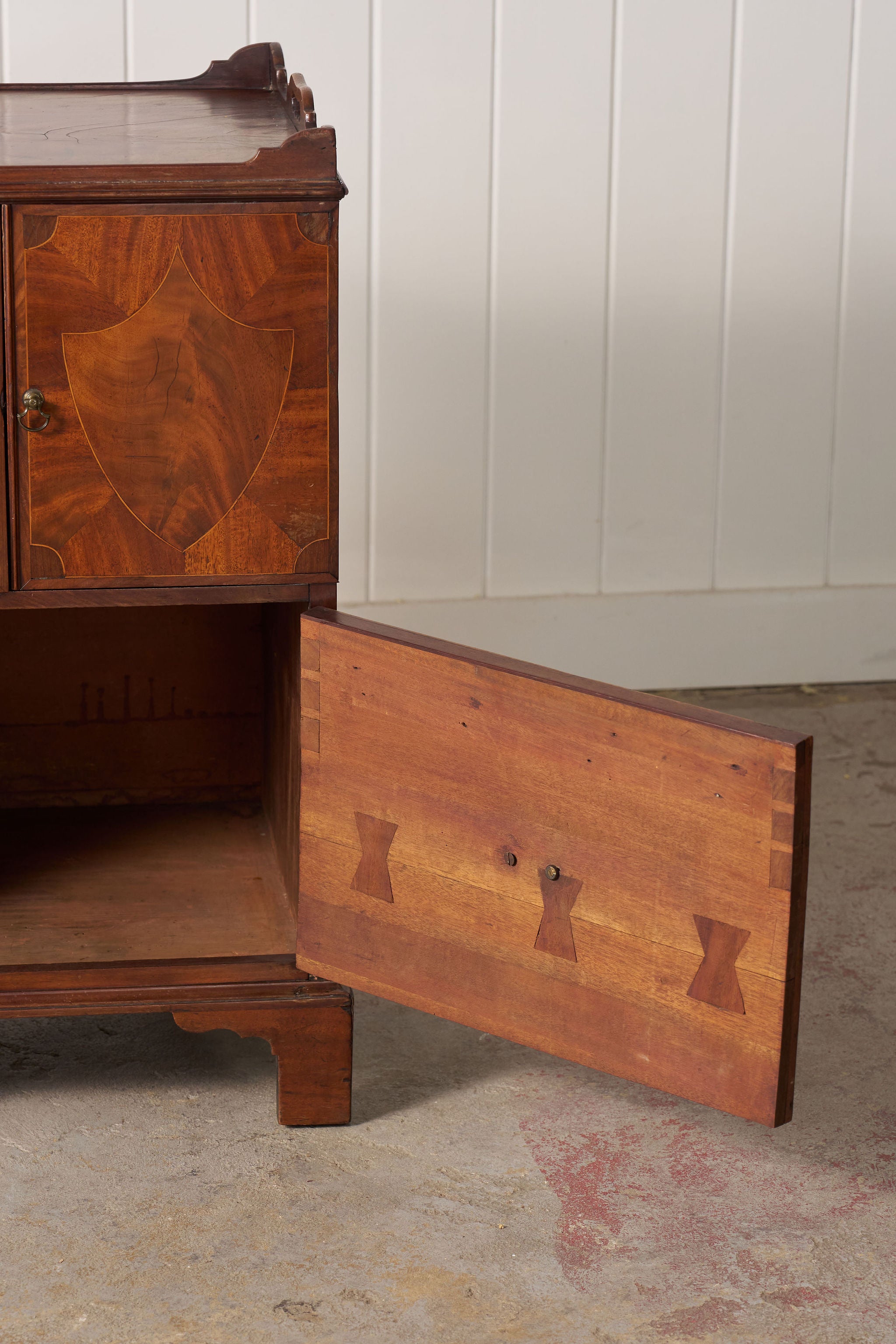 Georgian Inlay Mahogany Night Cabinet with Tray Top (c. 1850)