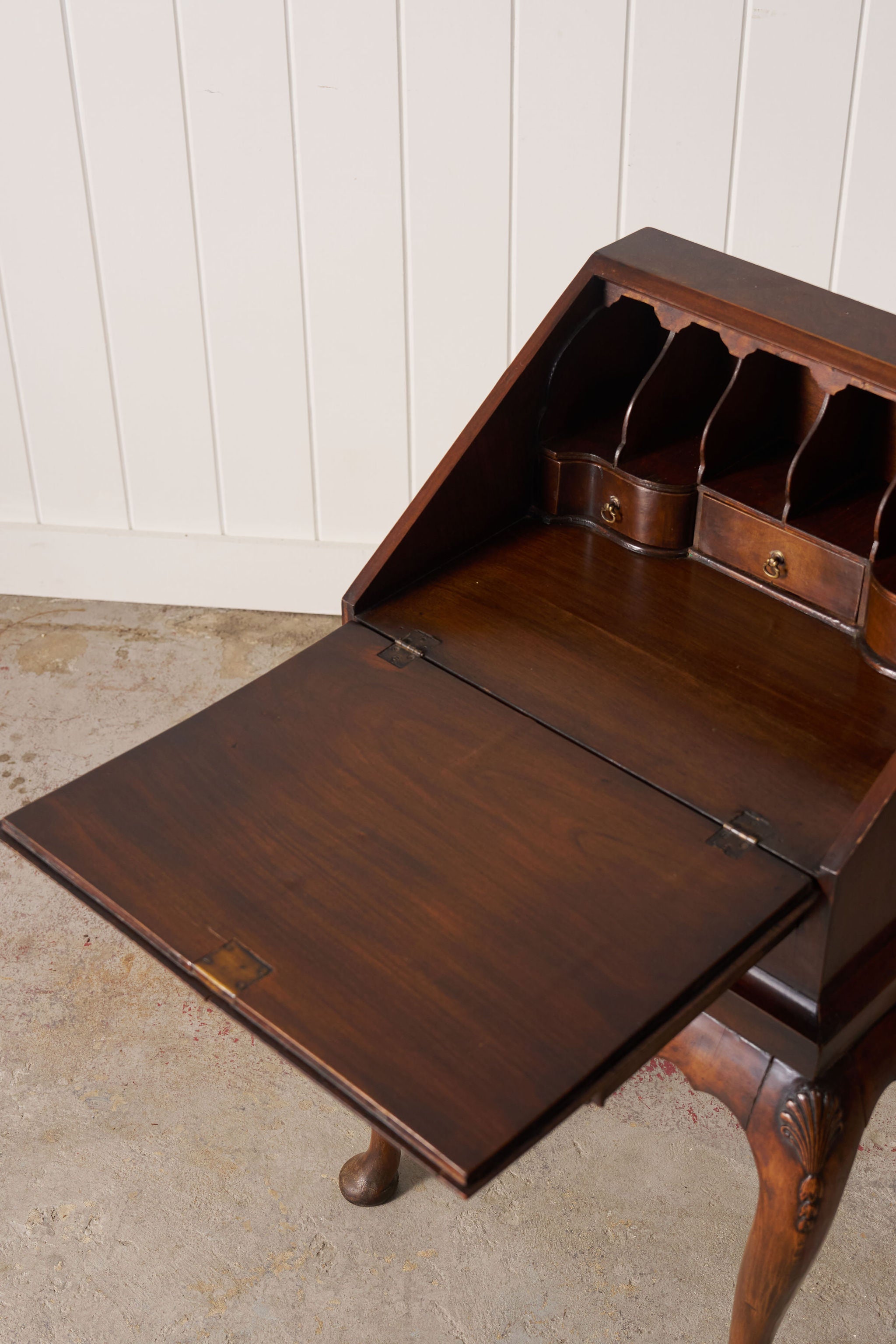 Petite English Walnut Bureau on Queen Anne Style Legs with Carved Shells (c. 1930)