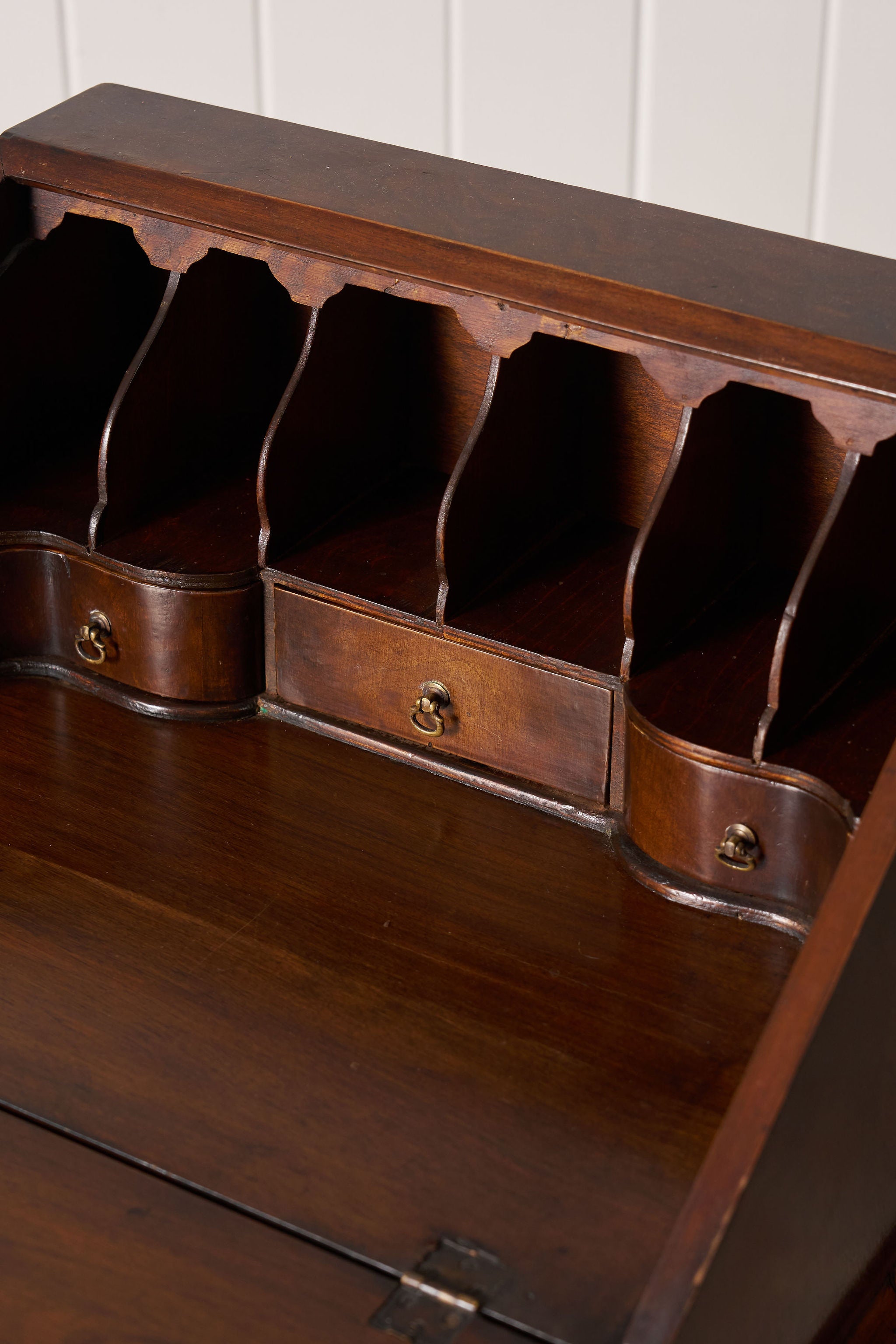 Petite English Walnut Bureau on Queen Anne Style Legs with Carved Shells (c. 1930)
