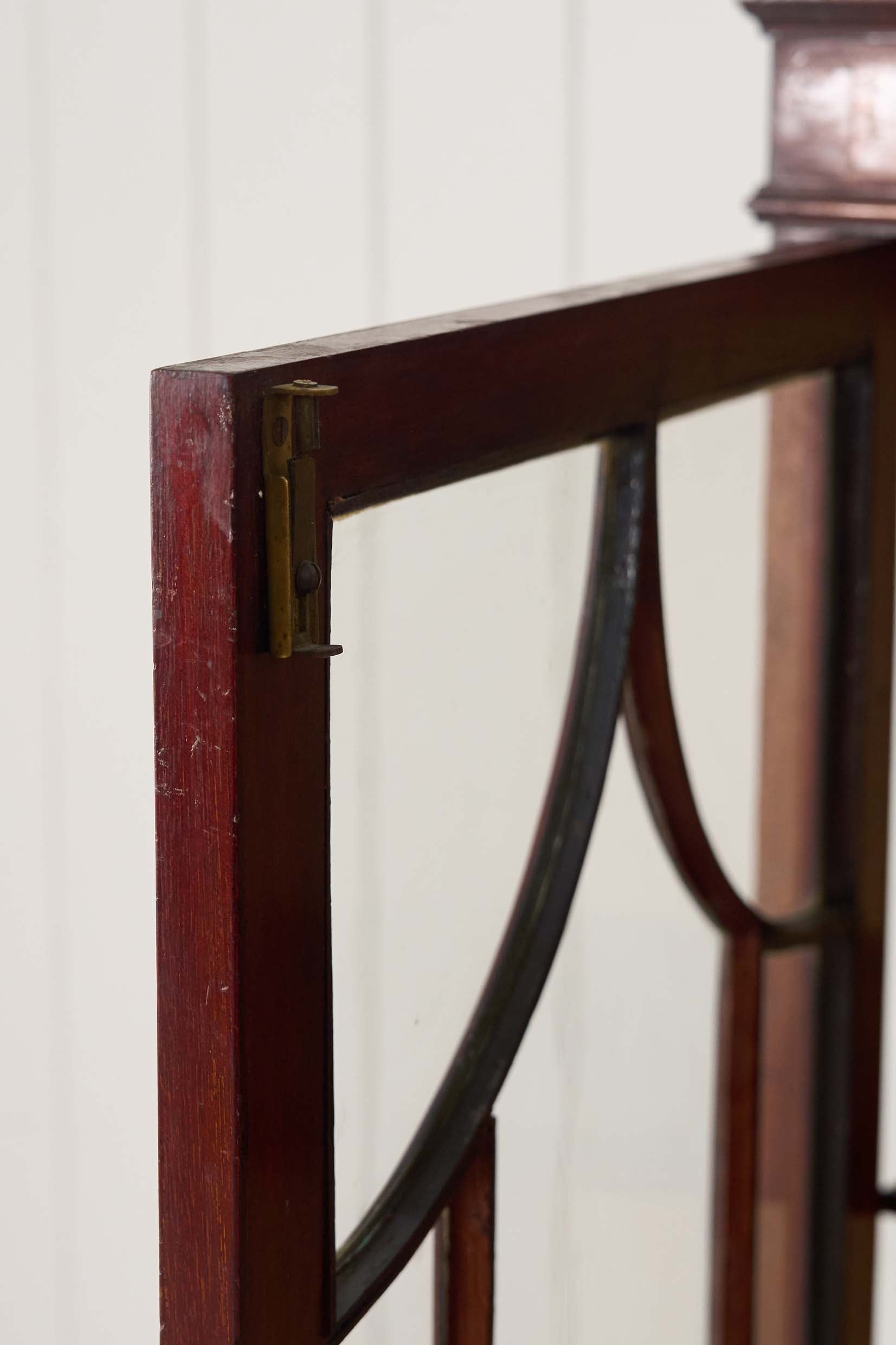 Edwardian Sheraton Revival Mahogany Glass Front Display Case on Spade Legs (c. 1910)