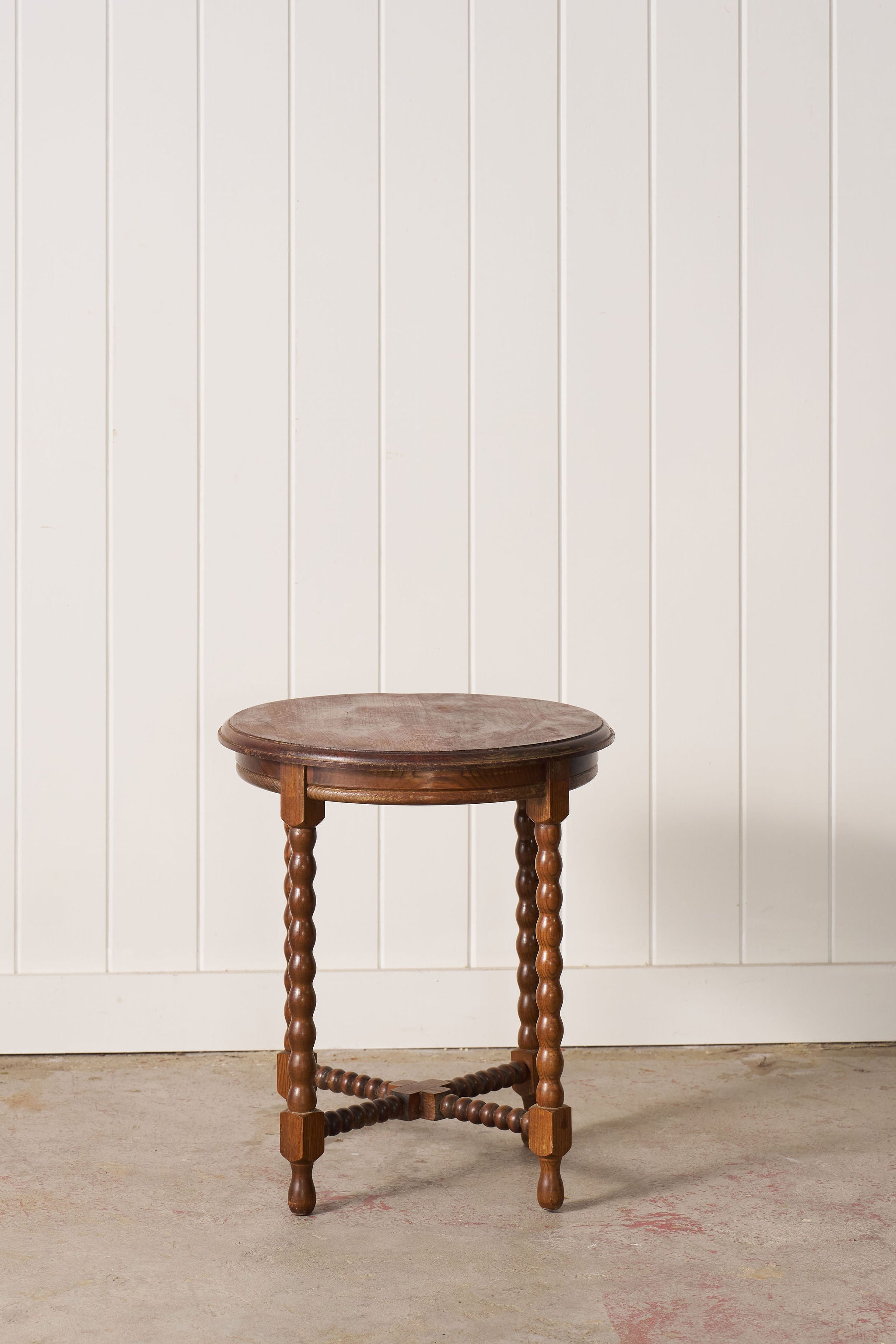 Round English Bobbin Side Table