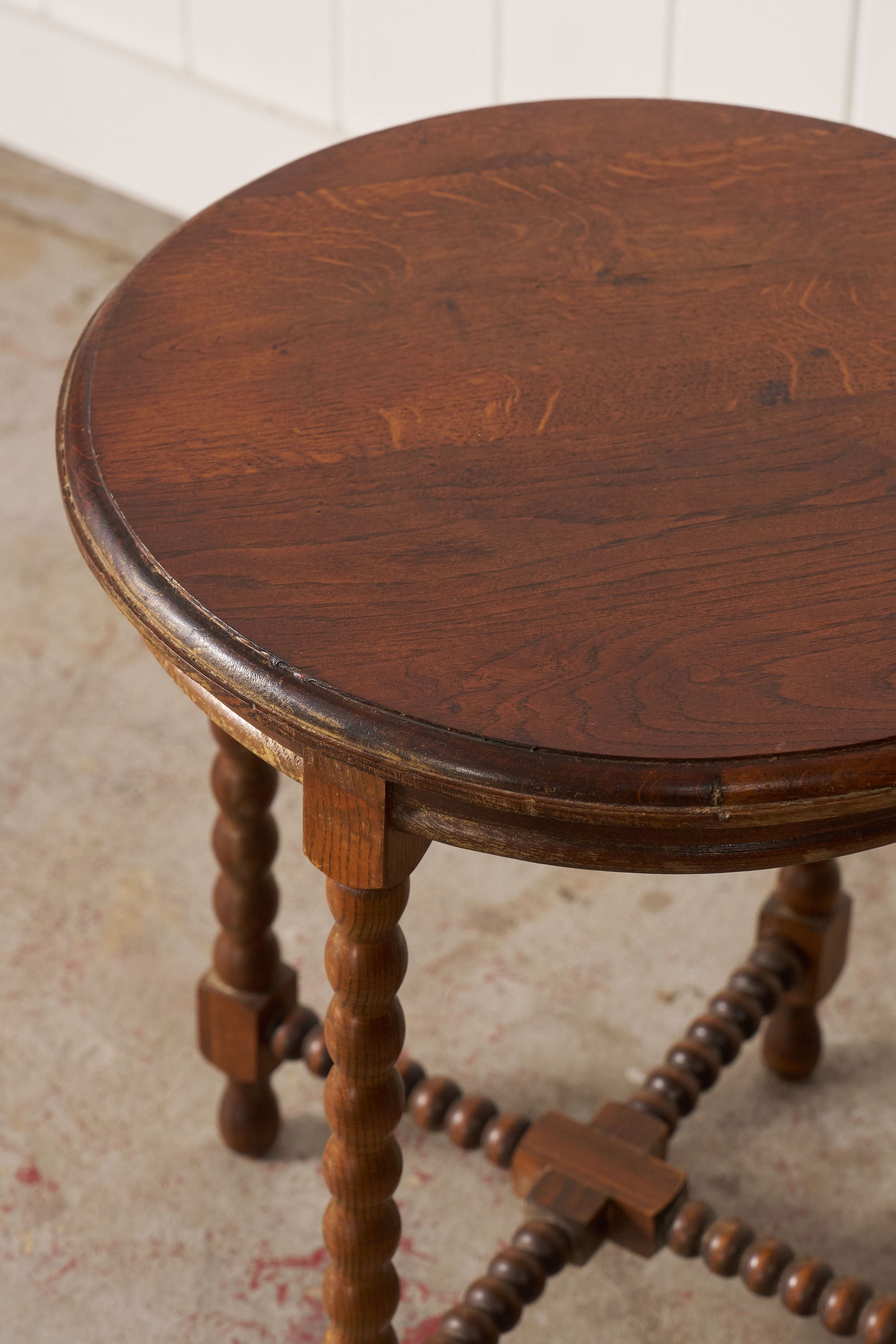 Round English Bobbin Side Table