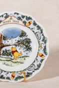 Load image into Gallery viewer, SET of 4 Vintage Winnie the Pooh Plates
