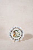 Load image into Gallery viewer, SET of 4 Vintage Winnie the Pooh Plates
