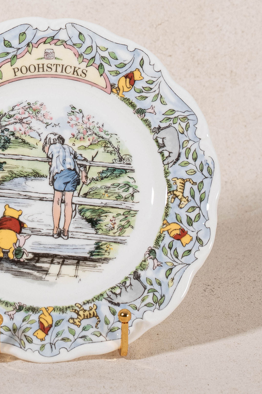 SET of 4 Vintage Winnie the Pooh Plates