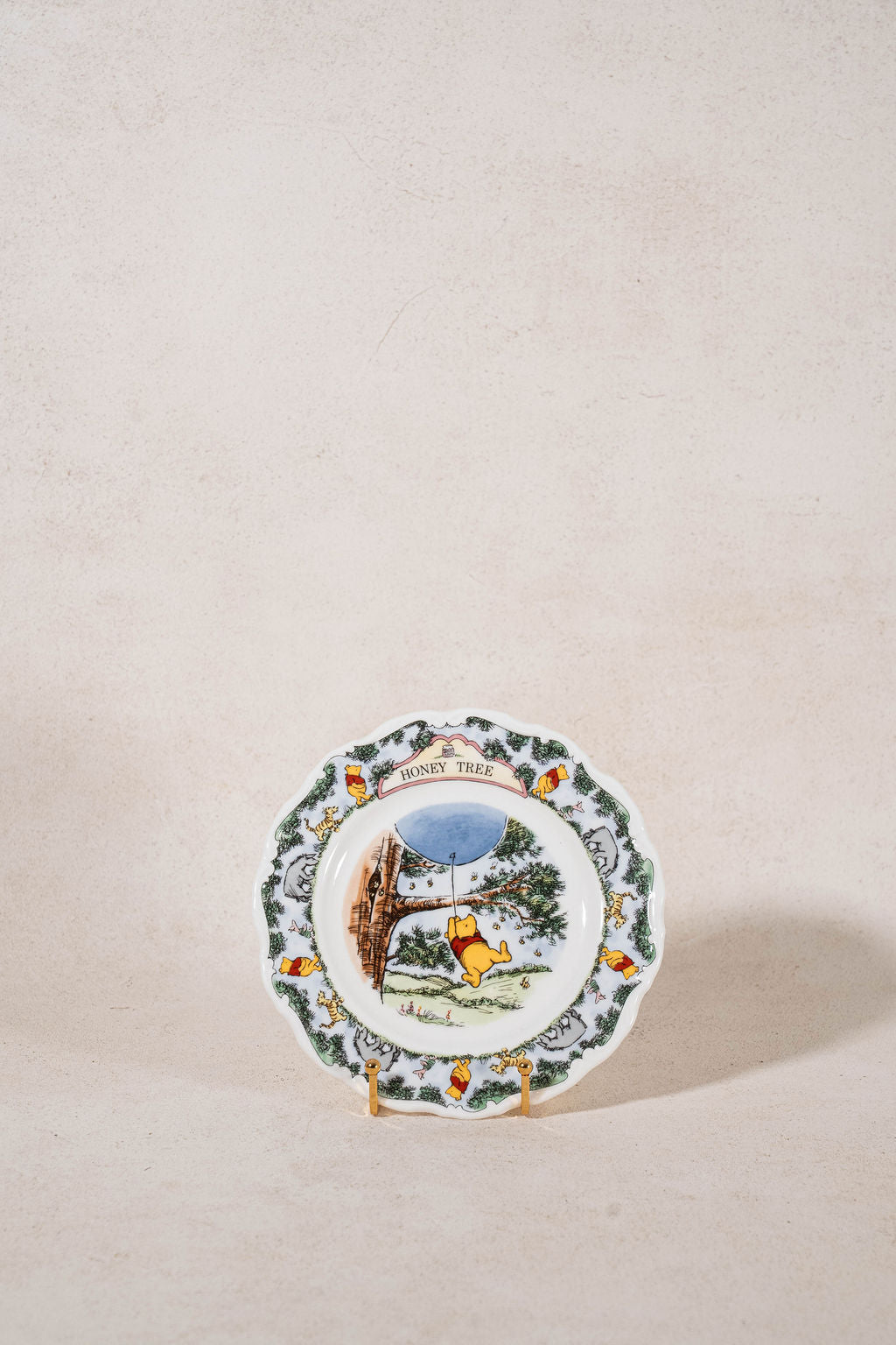 SET of 4 Vintage Winnie the Pooh Plates