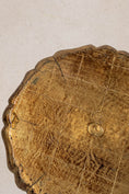 Load image into Gallery viewer, Green Florentine Round Tray
