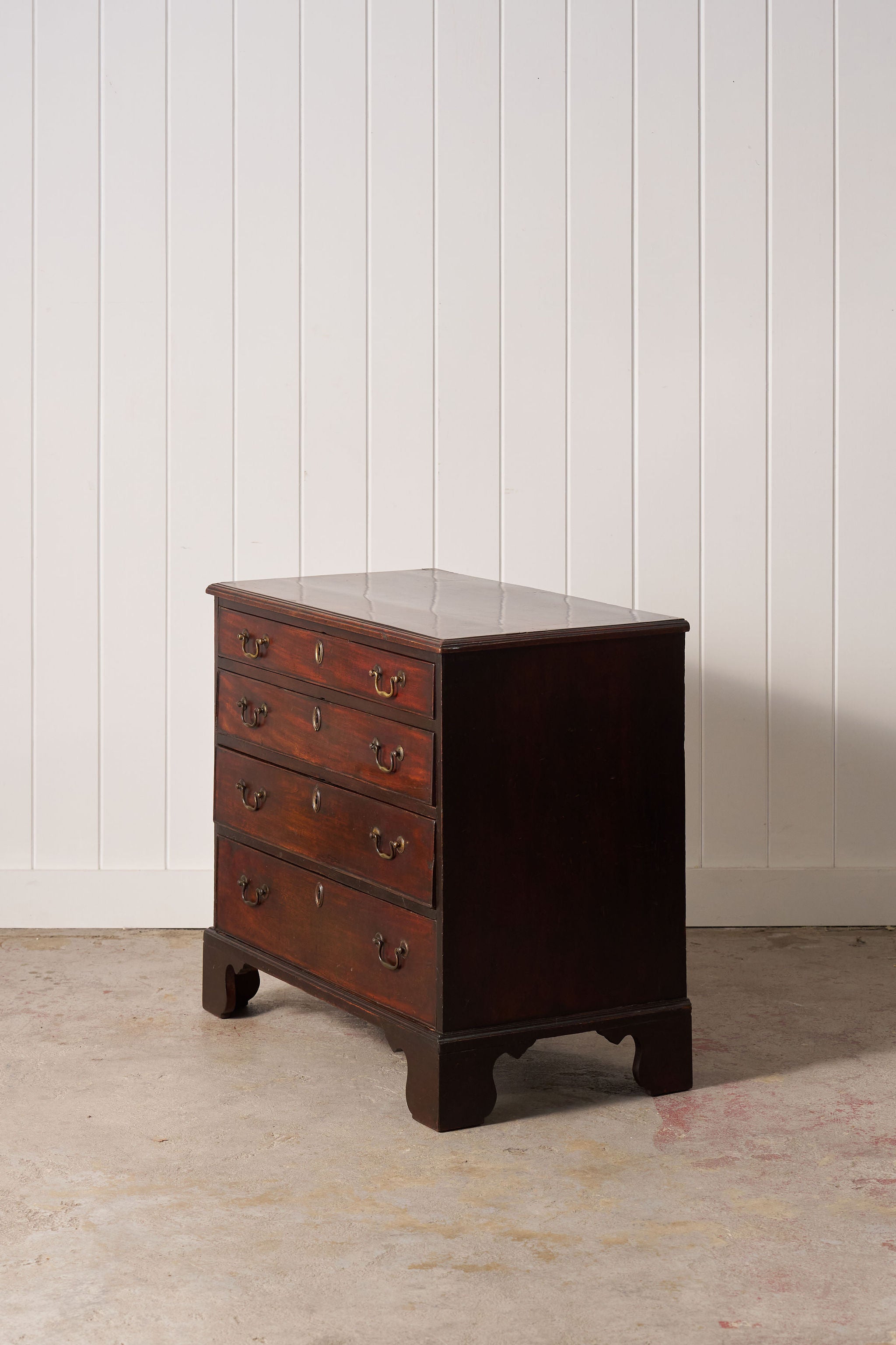18th Century 4 Drawer Georgian Chest on Bracket Feet