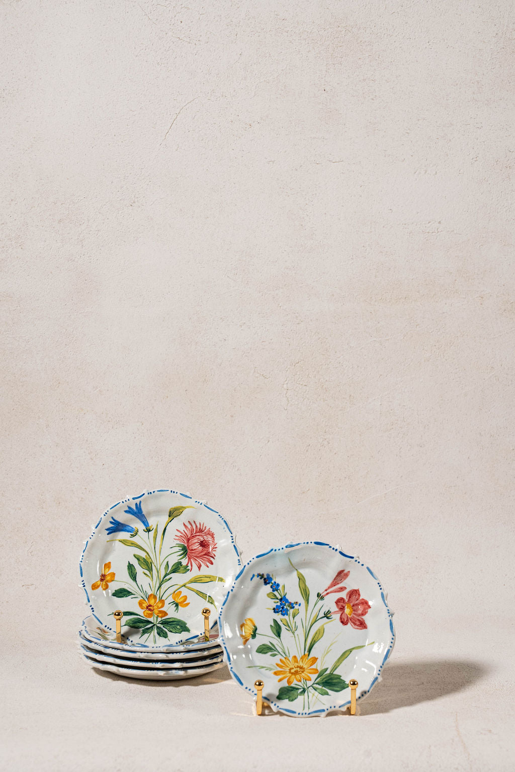 SET of 6 Hand Painted Floral Italian Plates
