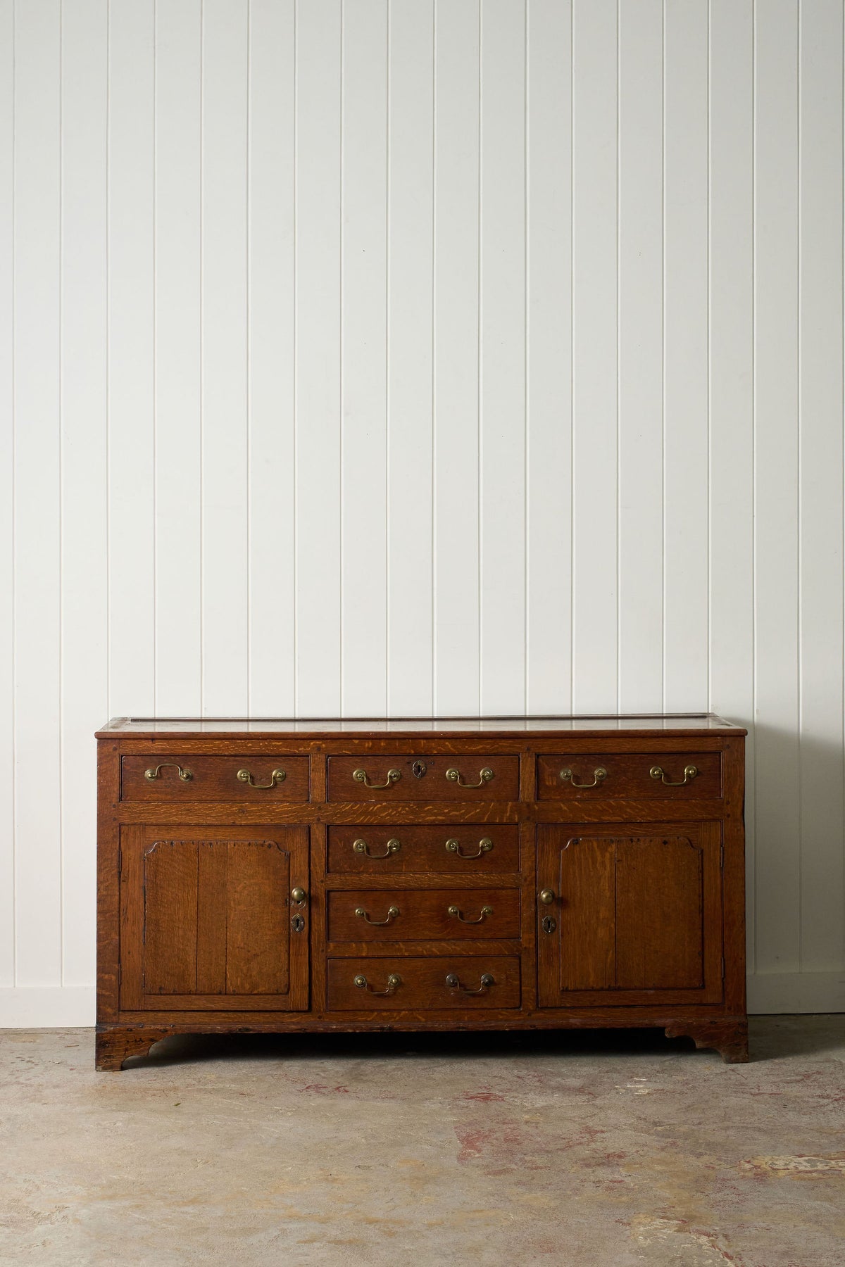 George III Oak Dresser Base with Open Plate Rack (c.1800)